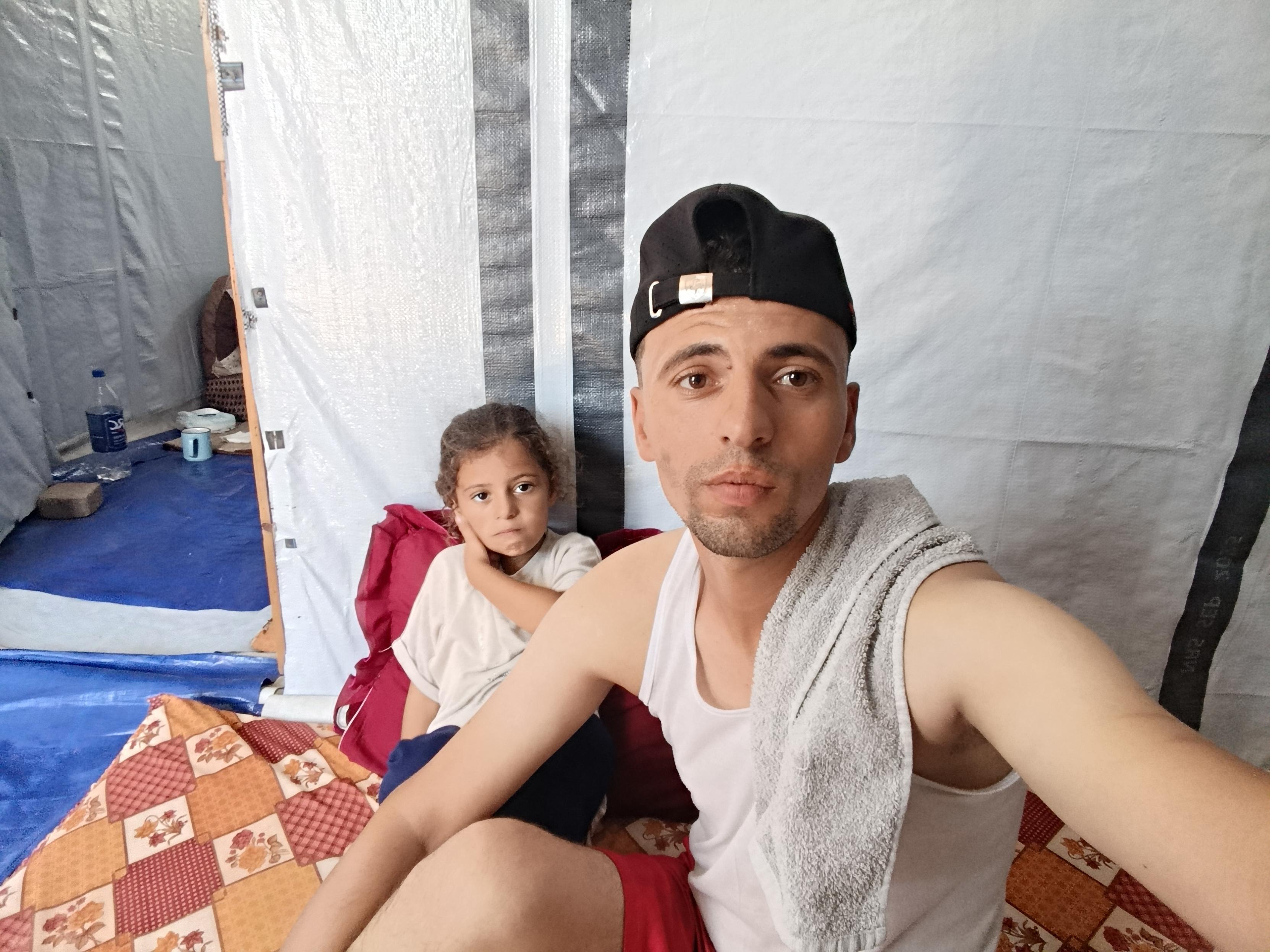 I implore you, do not abandon me 
I need your forgiveness and sympathy, please stand by me with a kind heart.
Please help me Please help me Please help me and don't leave me alone. 
🫵🫵🫵🥹🥹🥹👇👇👇
https://chuffed.org/project/193219-support-diyaa-after-devastating-injury
#Gaza #Palestine #humanrights #GazaMutualAid #MutualAidSavesLives #childrenofgaza #gazachildren #savechildren